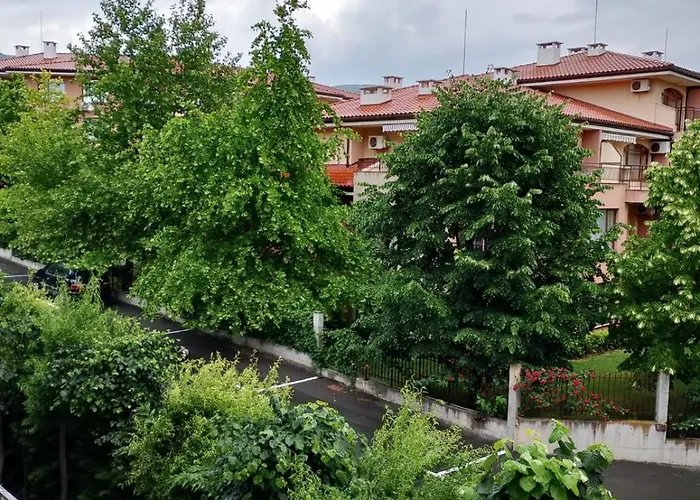 Private In Premier 4*